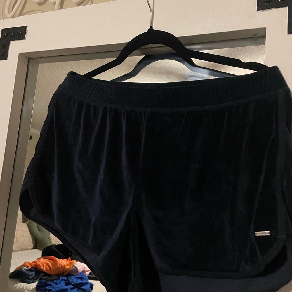 Women's navy Shorts